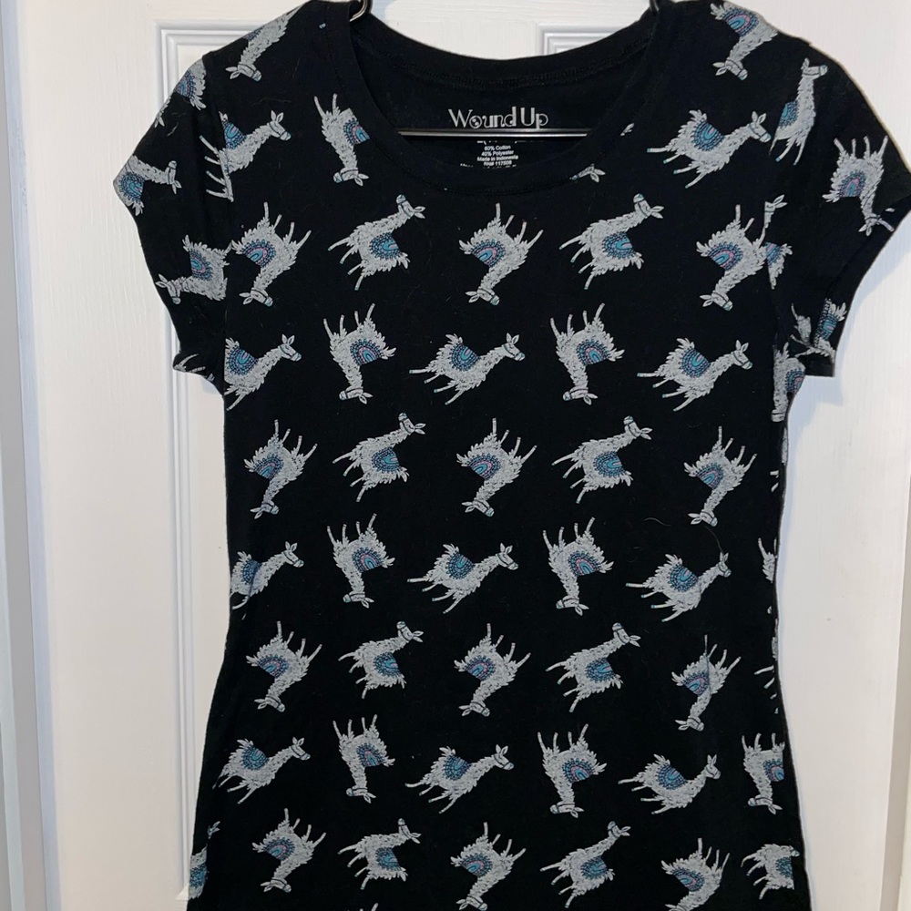 Llama Tee